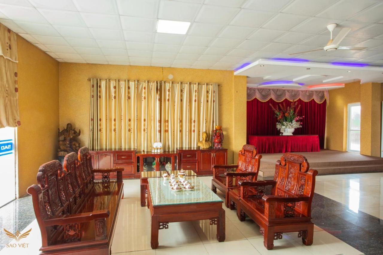 Sao Viet Hotel Vinh Esterno foto